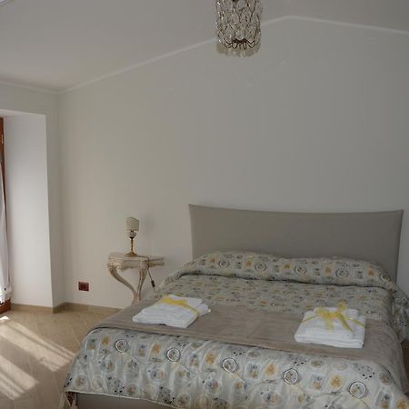 Guest House - Il Granaio Norma Bagian luar foto