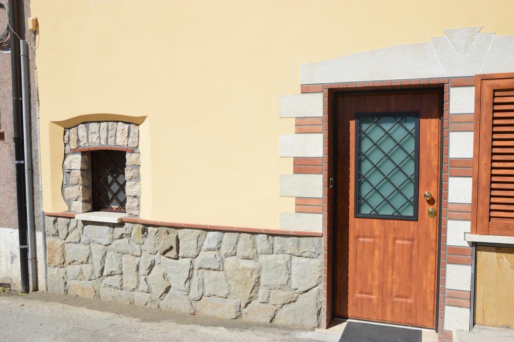 Guest House - Il Granaio Norma Bagian luar foto
